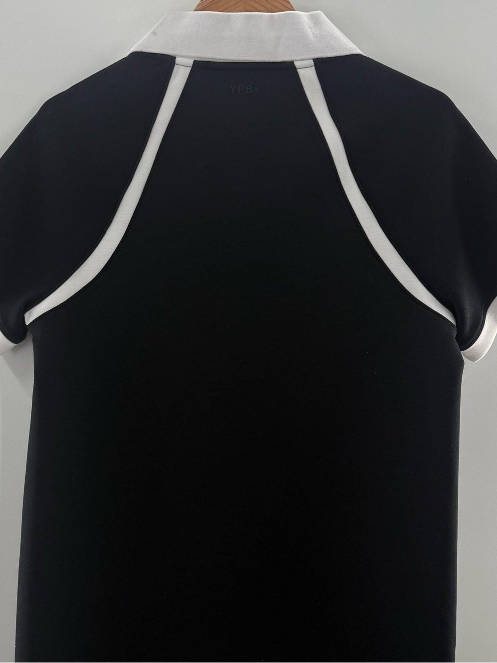 NWT YPB NeoKNIT Polo Mini Dress from Abercrombie & Fitch Black White Sporty M - Picture 4 of 9